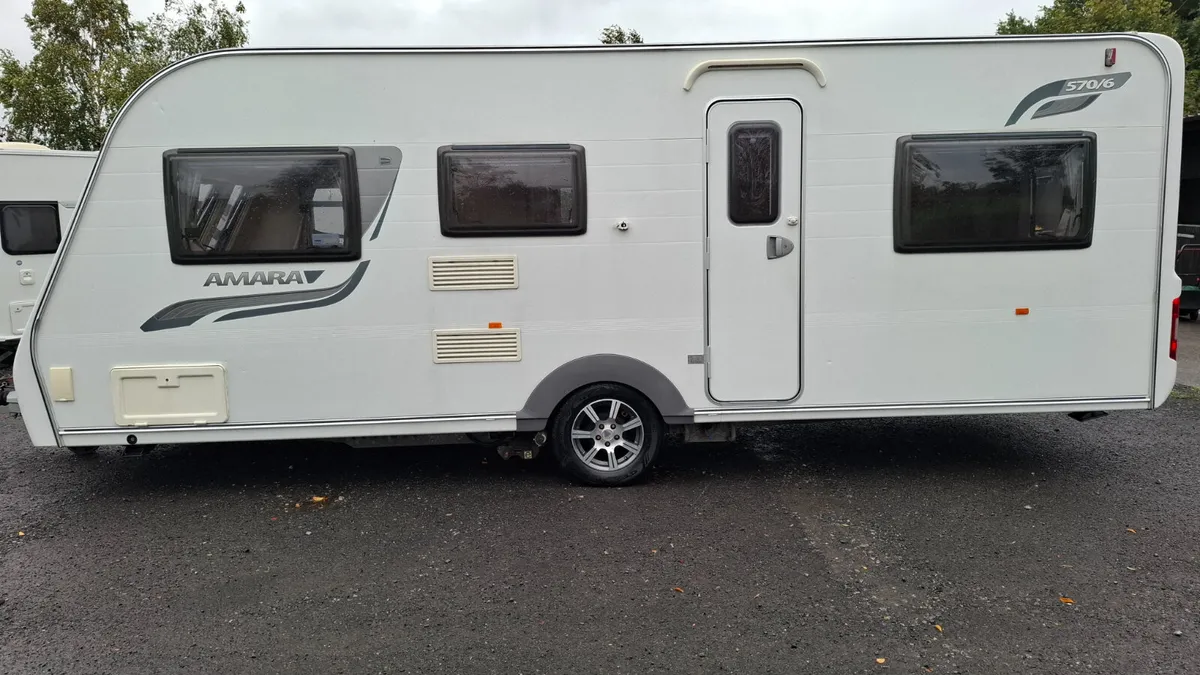 Coachman Amara 6 Berth Caravan - Image 1