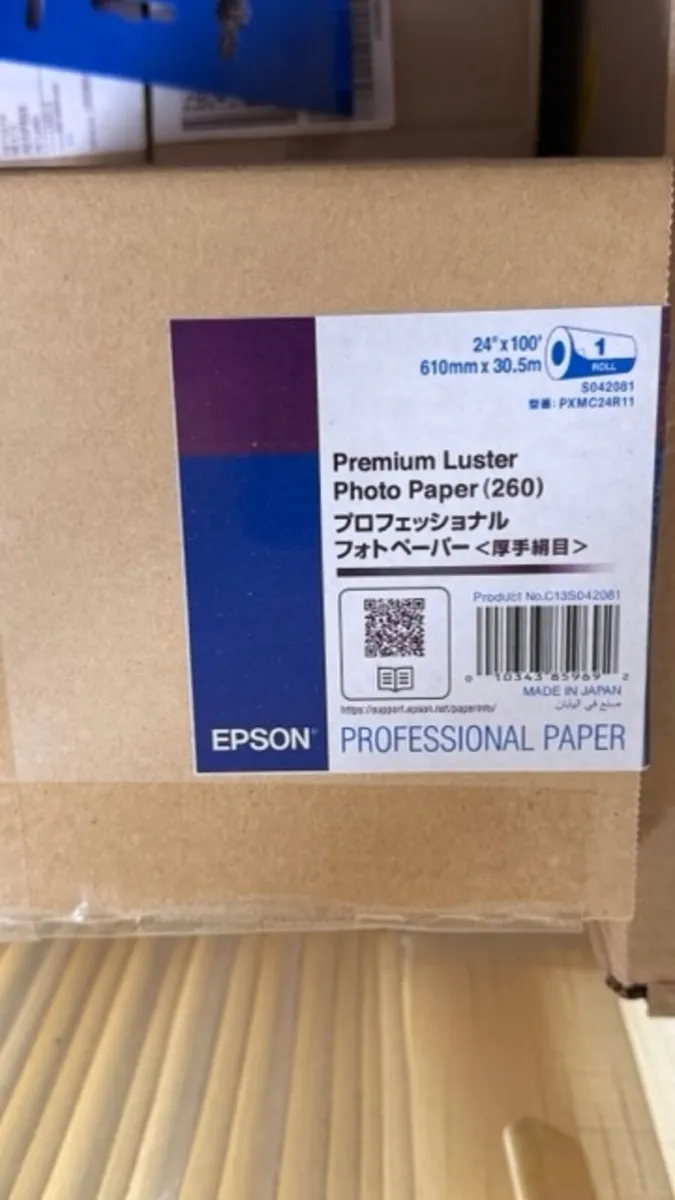 Epson SureColor SC-P7500 Large Format Print - Image 3