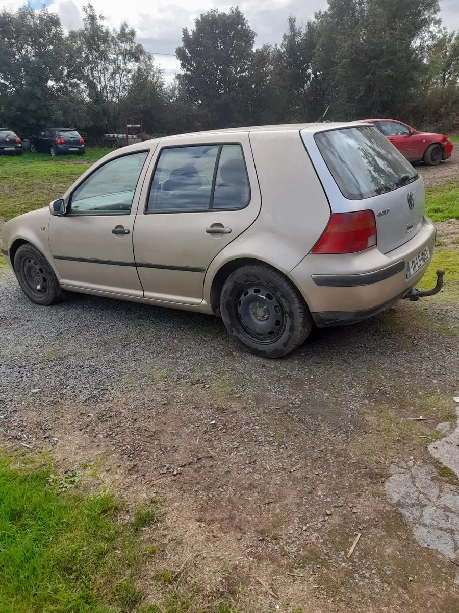 Volkswagen Golf 2001 - Image 4