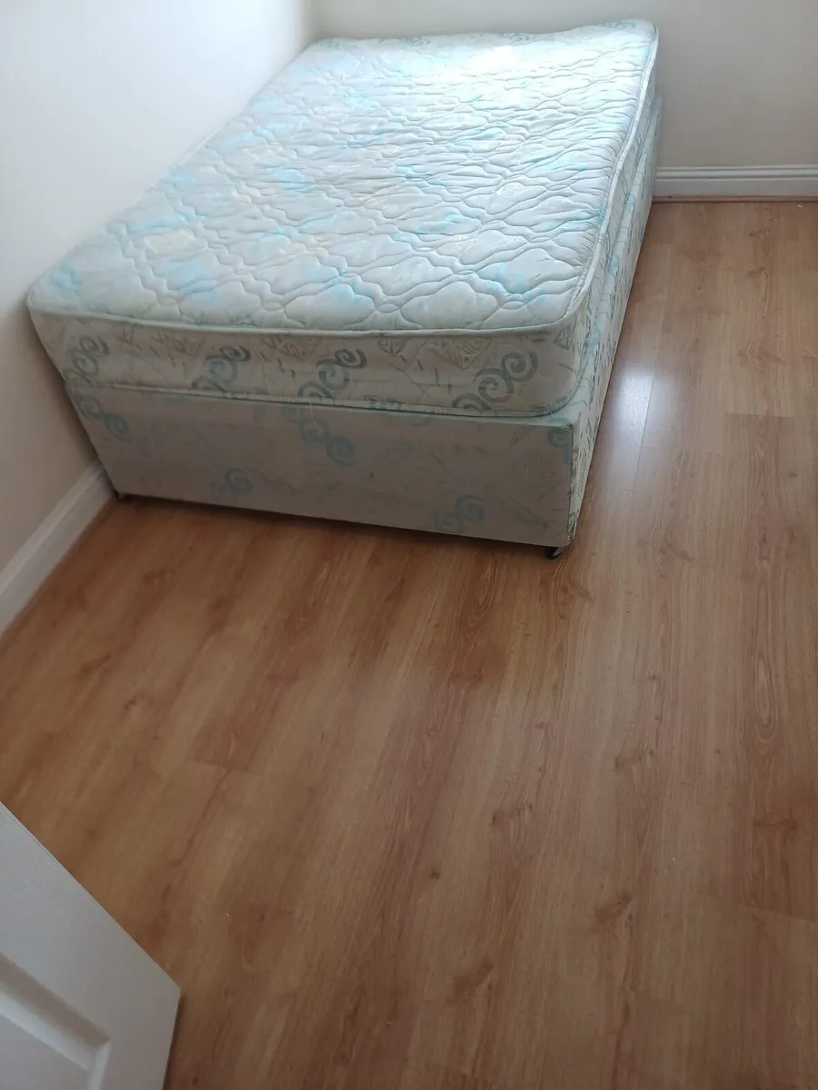 Mattress - Image 3