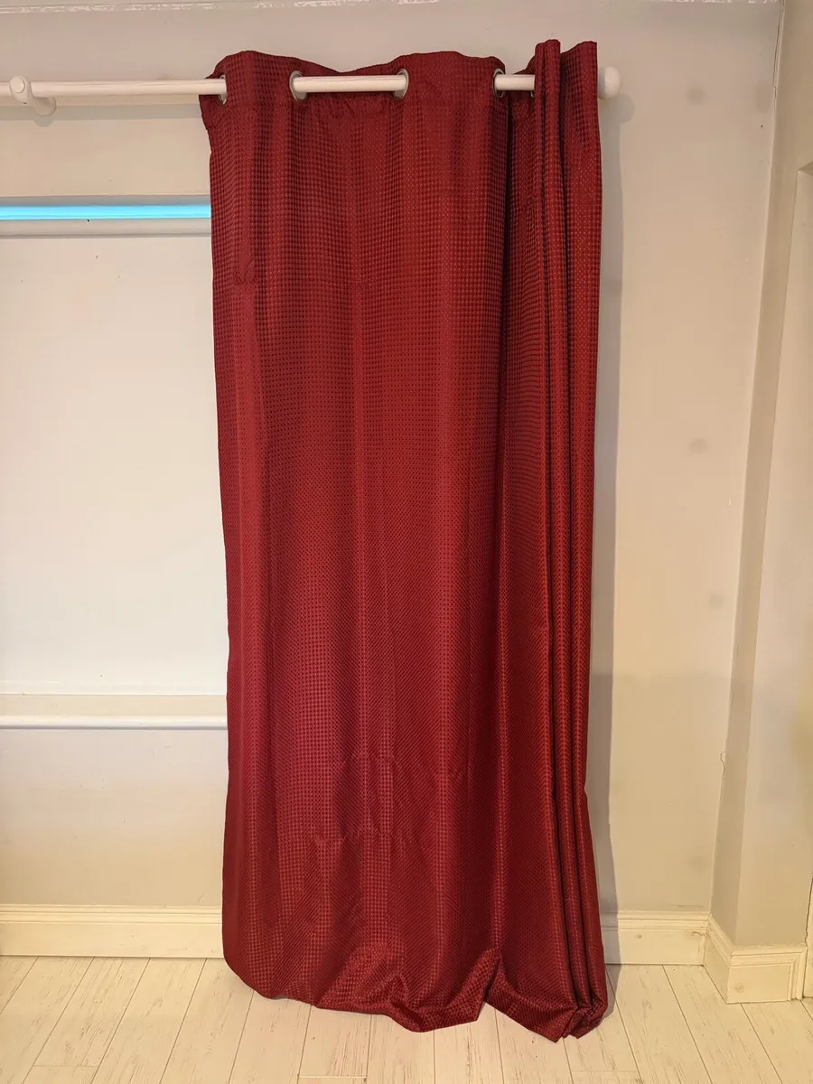 Curtains - Image 1