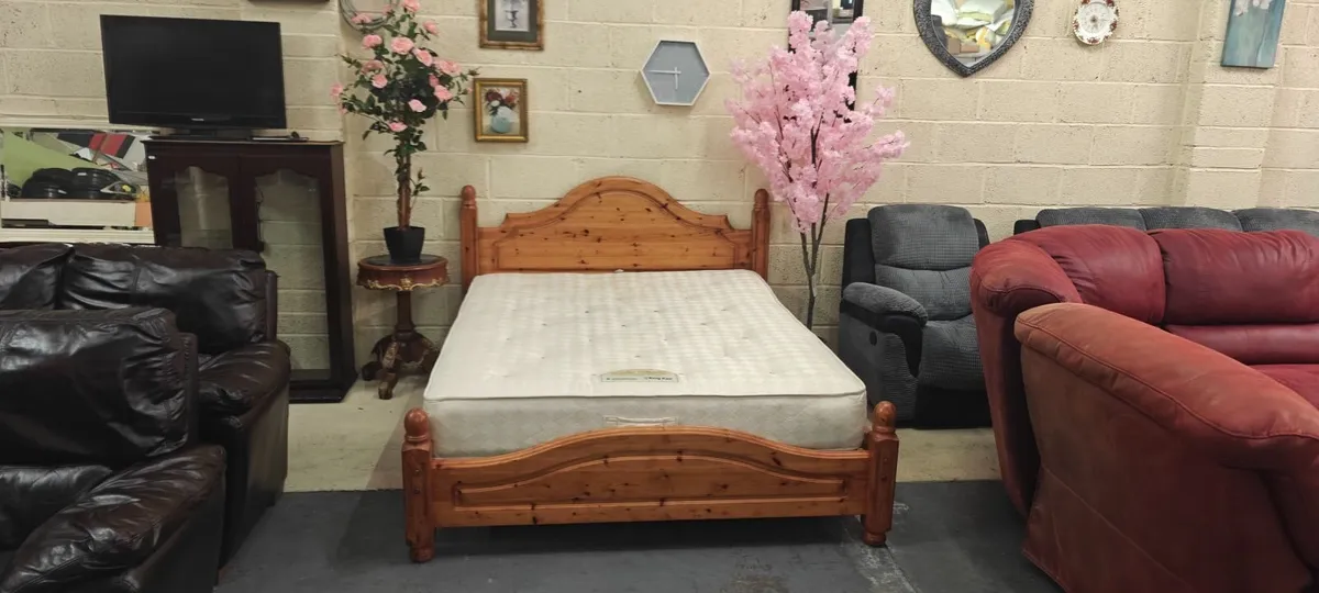 King Size Bed - Image 1