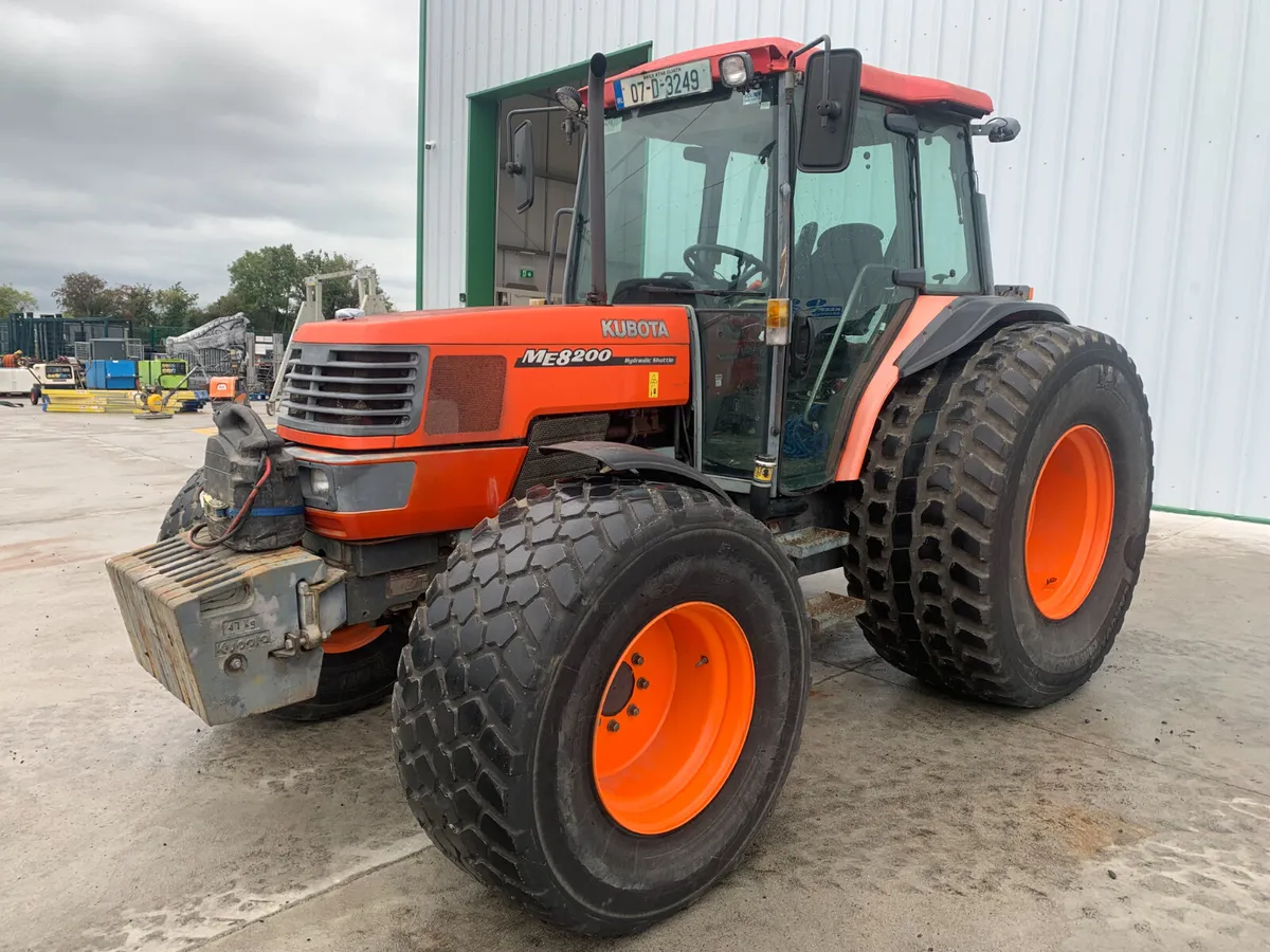 UNRESERVED 2007 KUBOTA ME8200 4WD TRACTOR FOR AUCT - Image 1