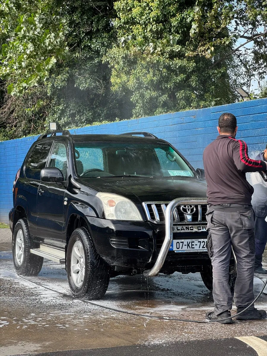 Toyota LANDCRUISER LC SWB 3 DR - Image 3