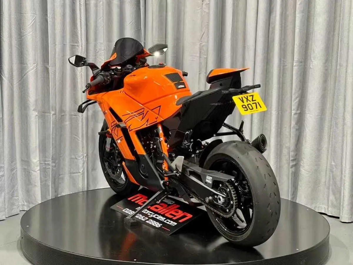 2026 KTM 990 RC-R - Image 4