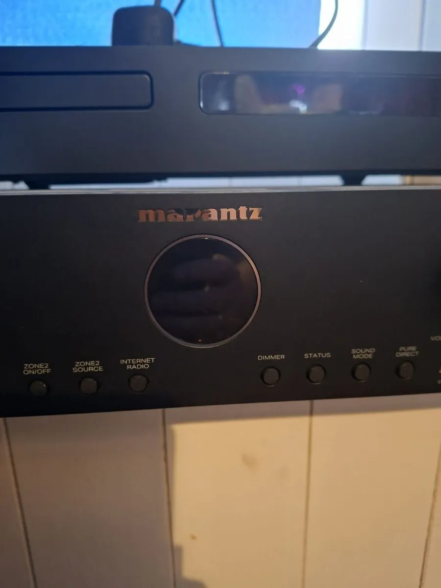 Home entertainment sound system - Image 1