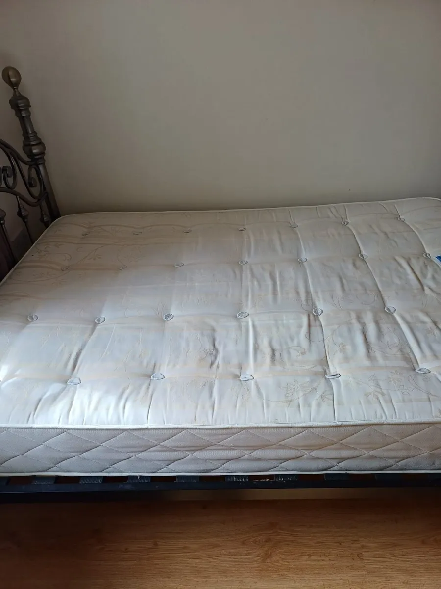 Mattress - Image 3