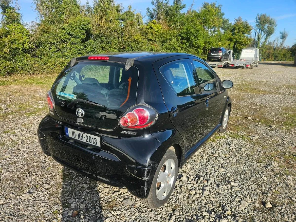 2010 Toyota Aygo. Auto - Image 3