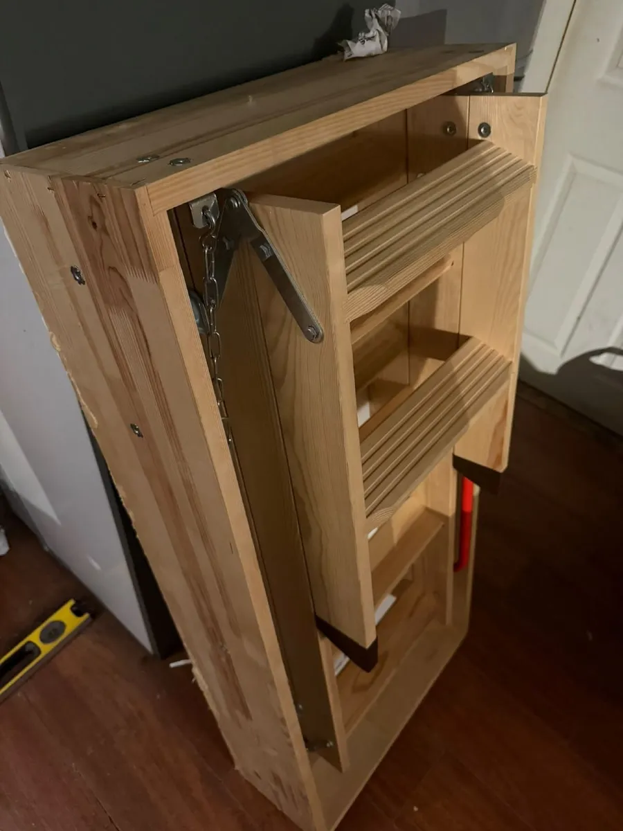 Attic ladder - Image 3