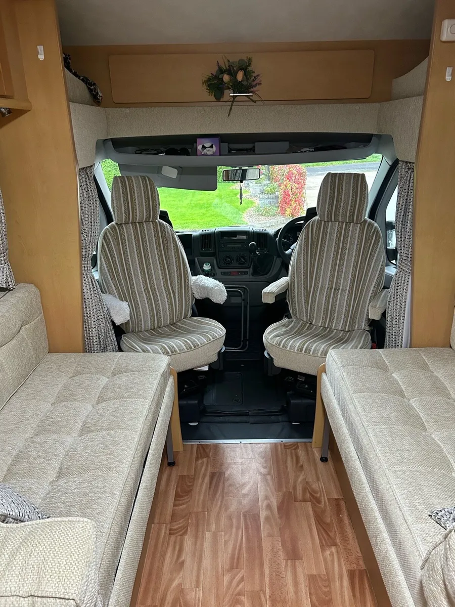 Motorhome - Image 2