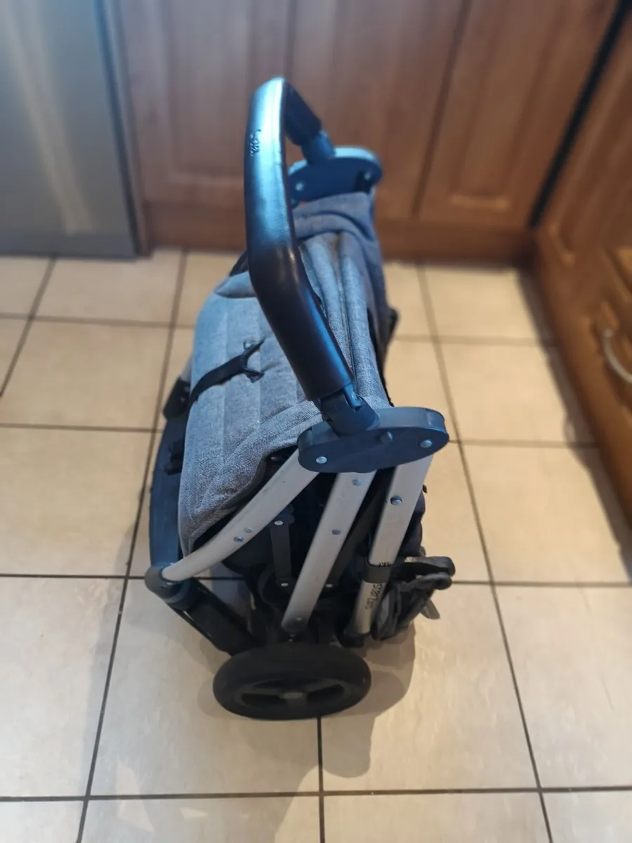 Babystyle Oyster Zero Gravity Stroller - Image 2