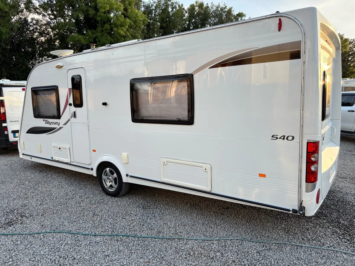 Elddis Odyssey fixed bed 2012 model - Image 2