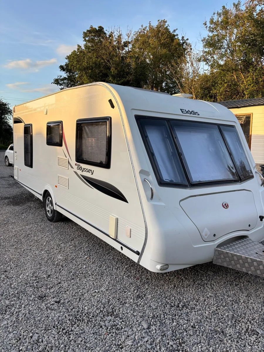 Elddis Odyssey fixed bed 2012 model - Image 4