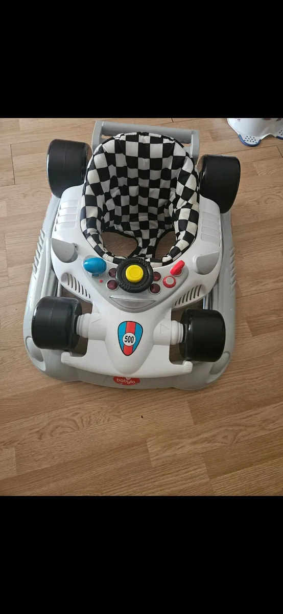 Baby walker - Image 1