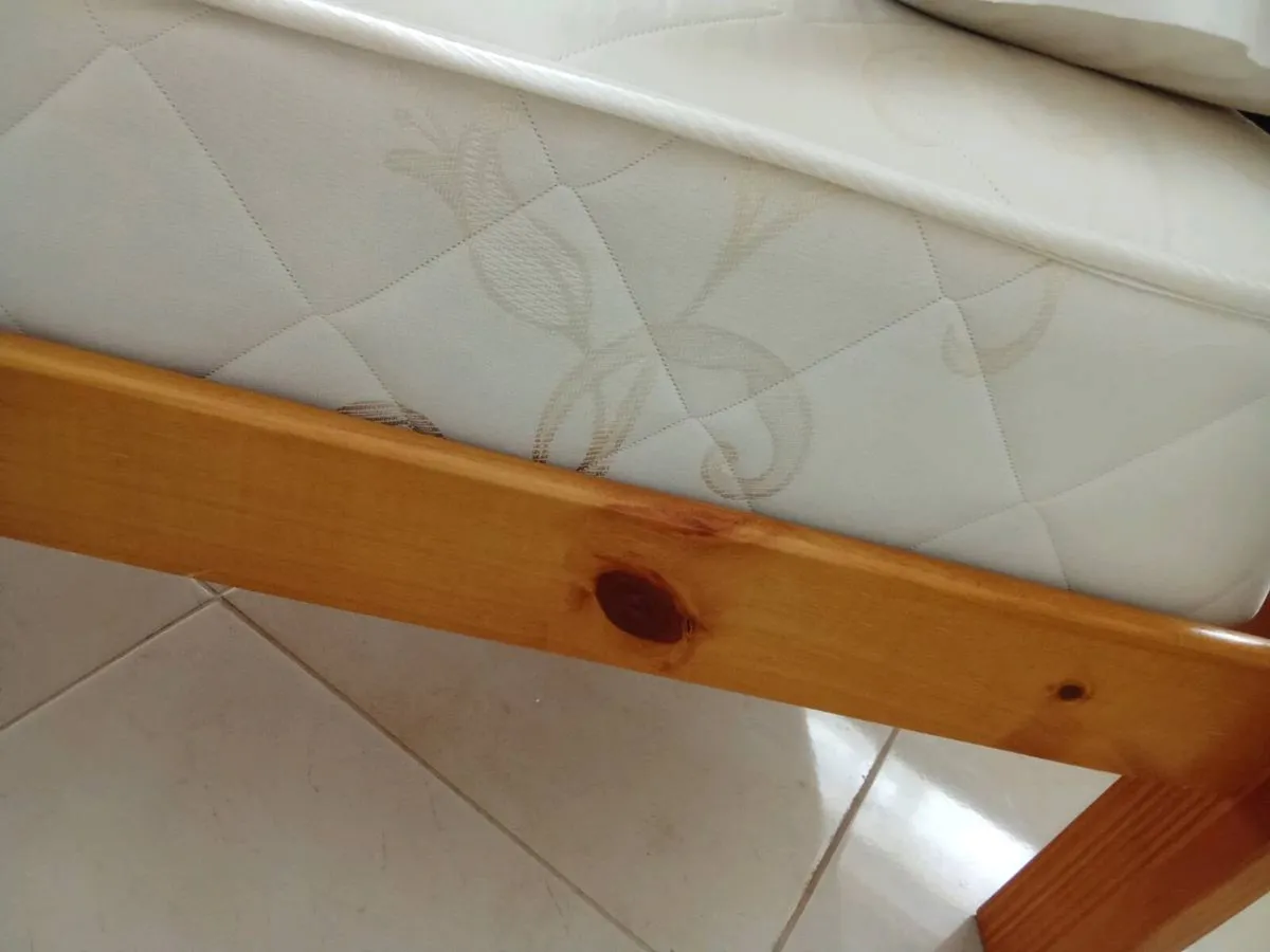Single bed - Image 3