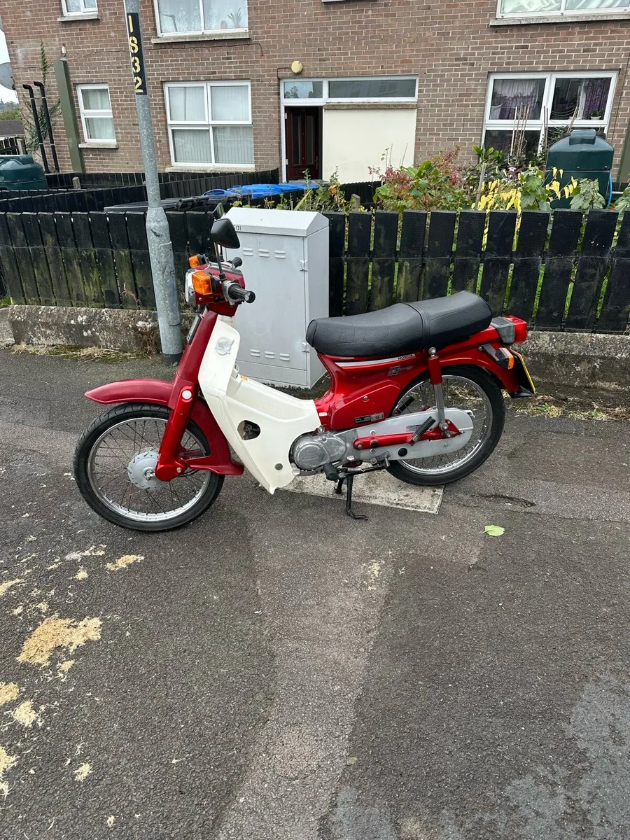 1990 Honda C90 Cub - Image 1