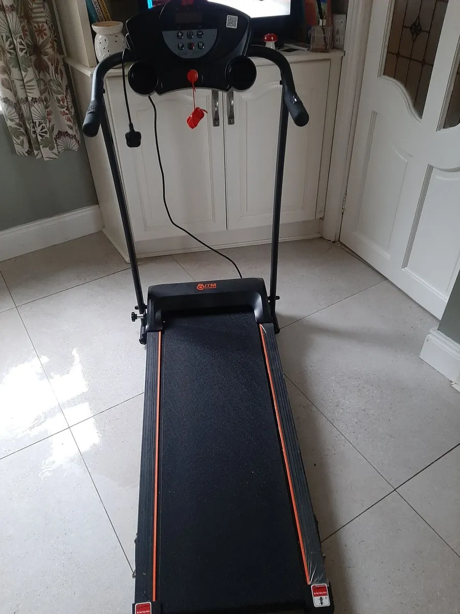 Folding threadmill