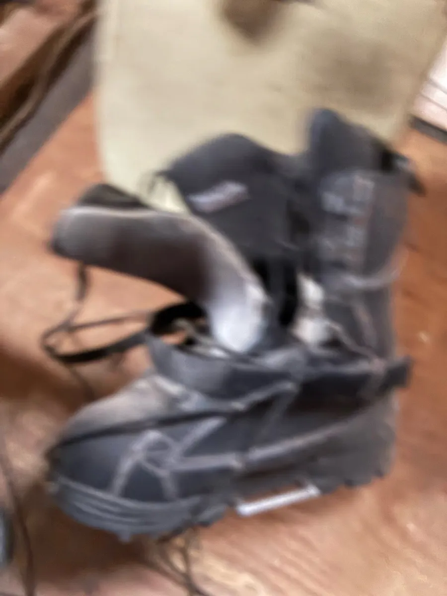 Snowboard - Image 4