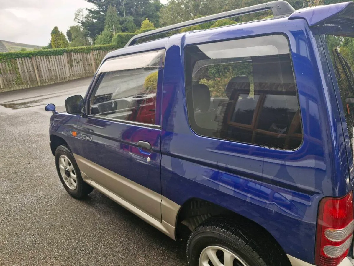 Mitsubishi pajero mini - Image 3