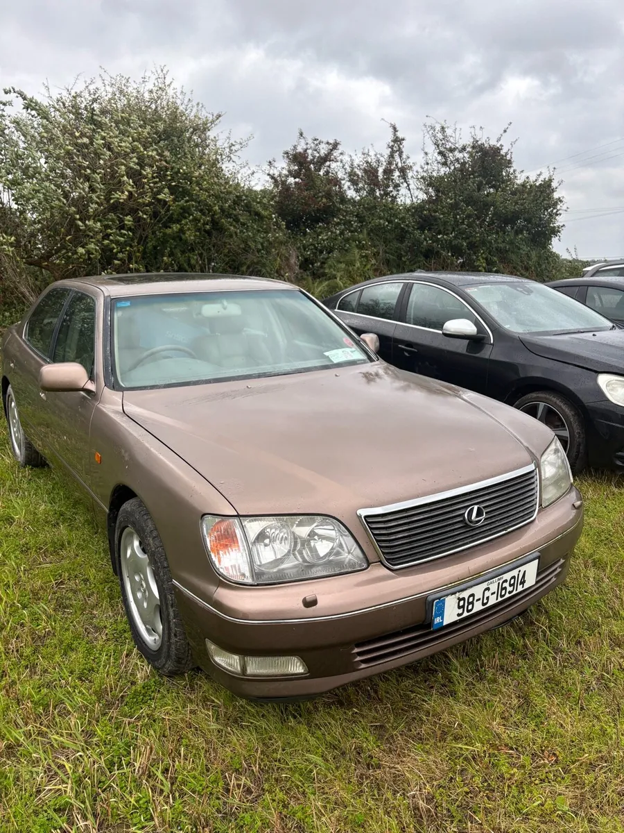 Lexus Ls 400 - Image 1