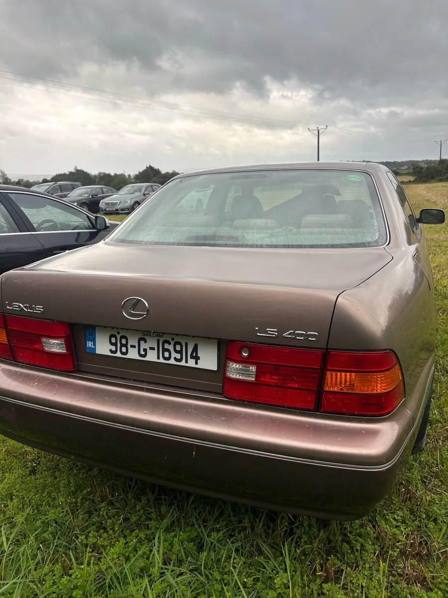 Lexus Ls 400 - Image 3