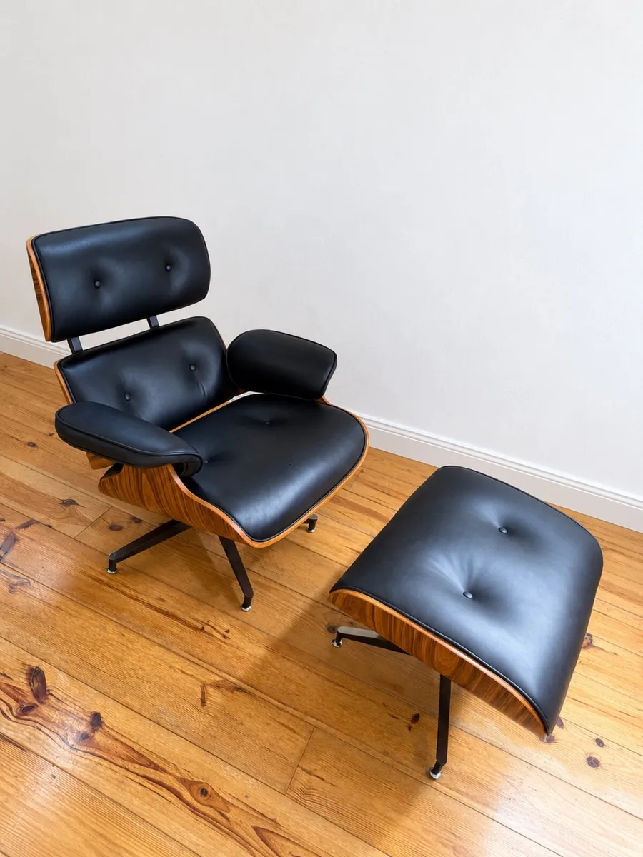 Eames Style lounge chair with matching ottoman - Image 1