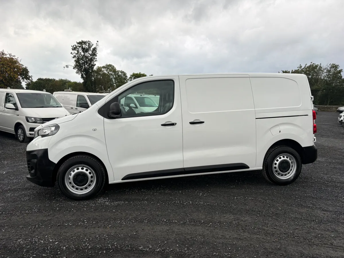 Peugeot Expert 2.0 - Image 1