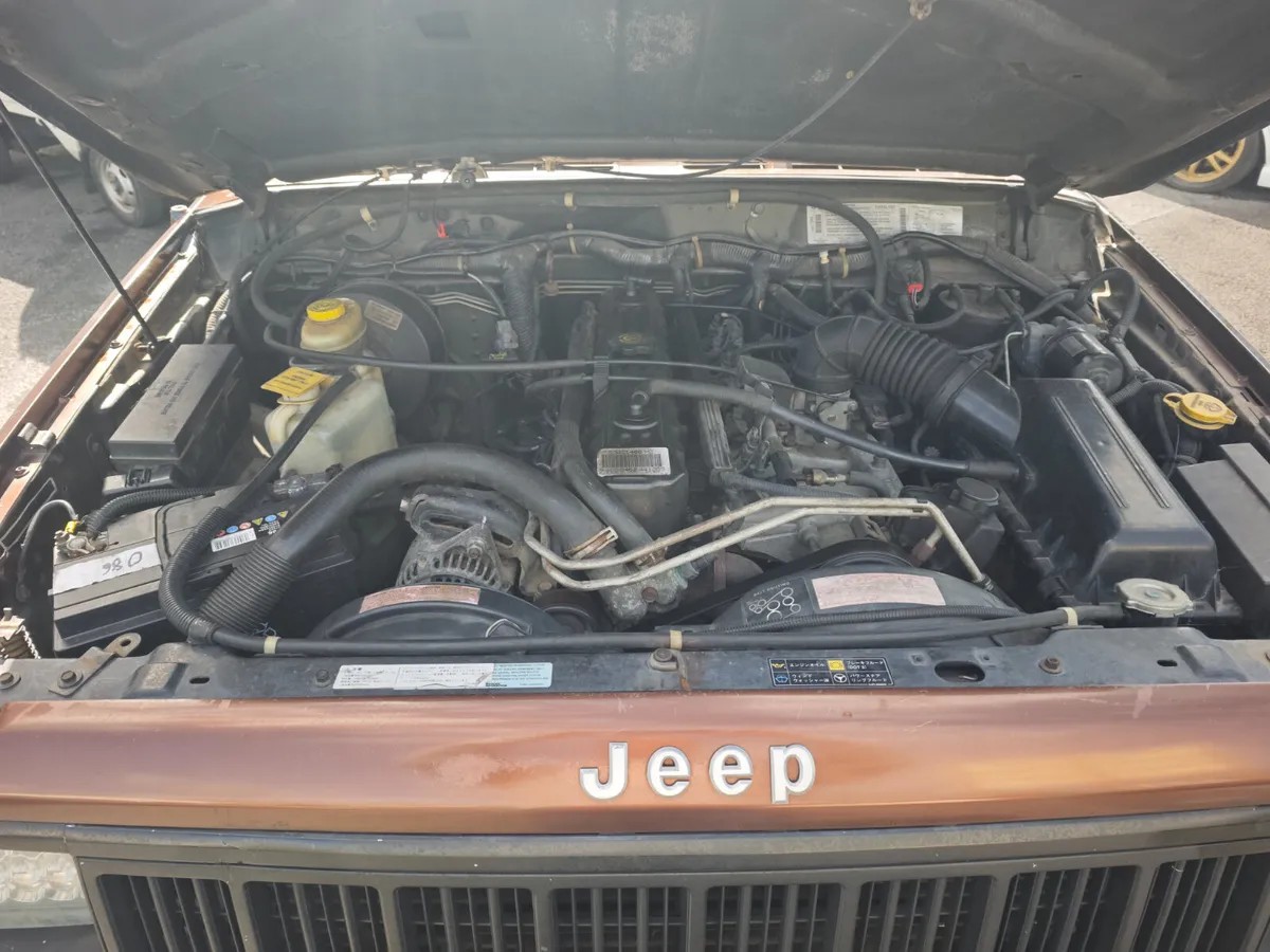 Jeep Cherokee XJ 4.0L Petrol Automatic | 56Tax - Image 3