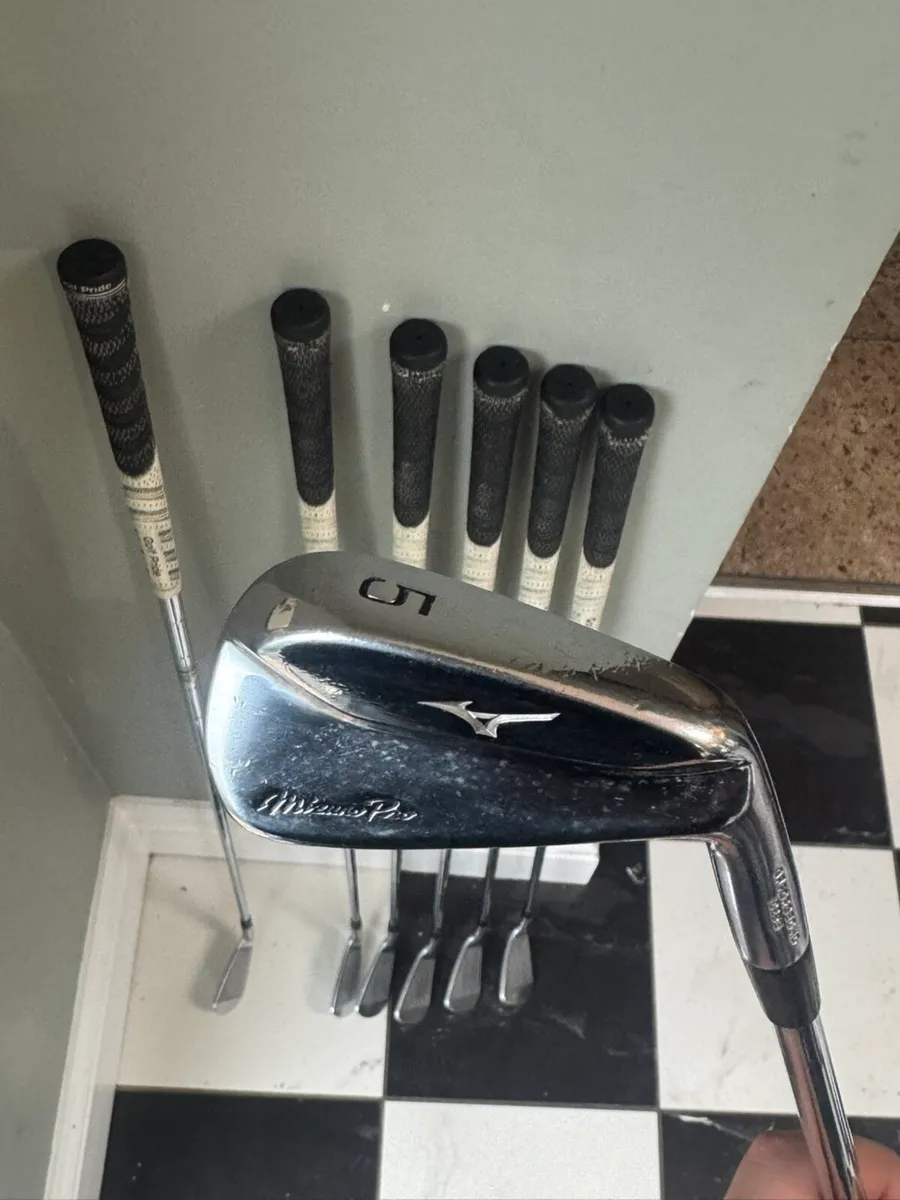 Mizuno pro 221 s300 4-p - Image 3