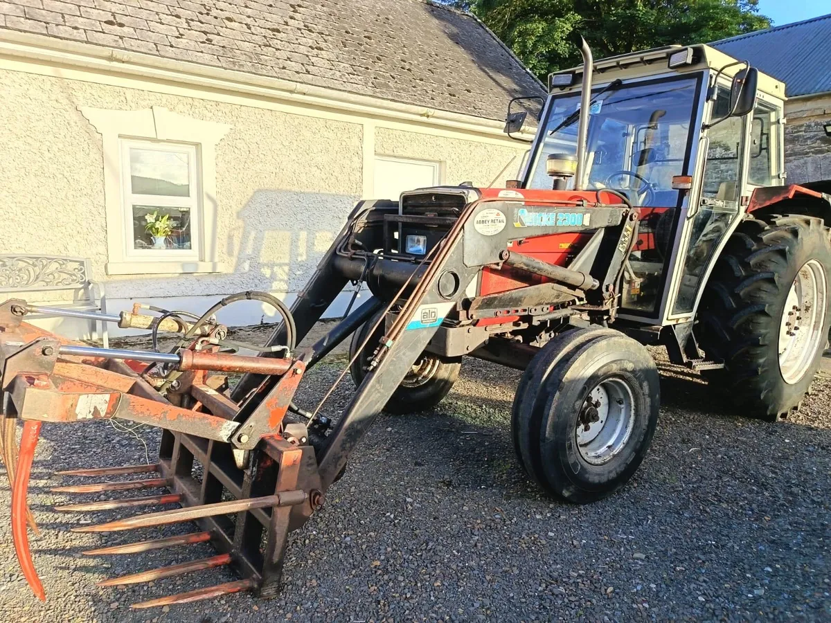 Massey Ferguson - Image 3