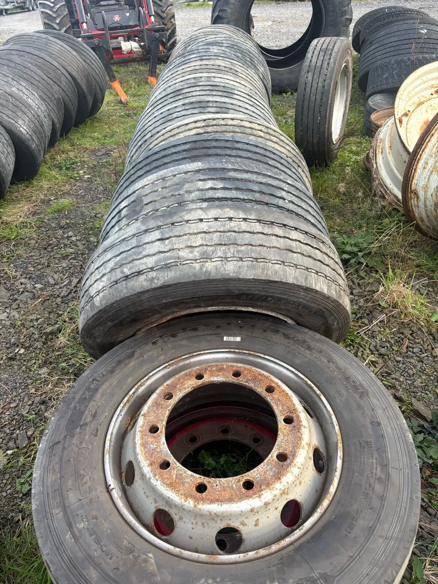 SELECTION OF SECOND HAND TYRES - Image 4