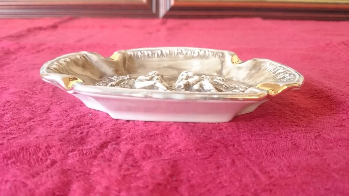 Original Capodimonte Italy Ceramic Cherub Ashtray - Image 3