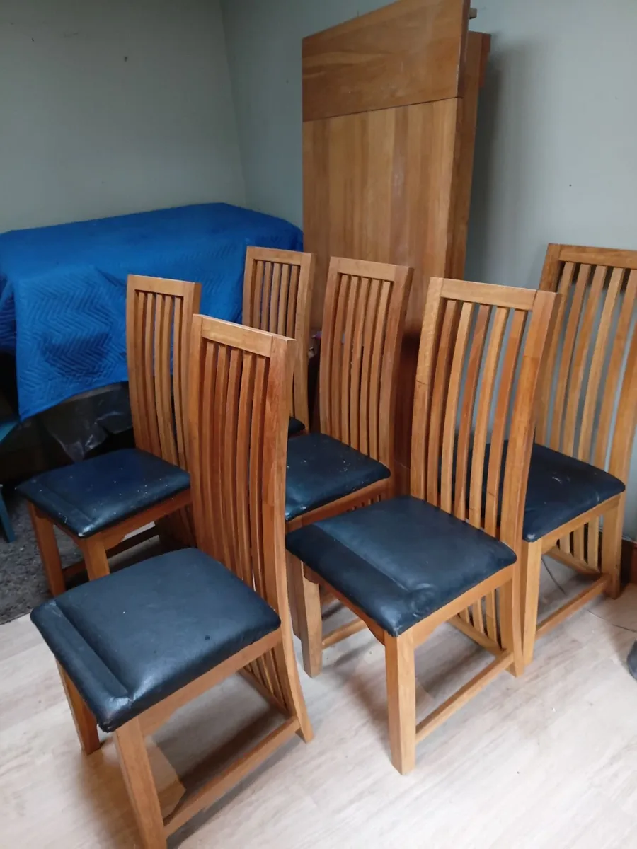 Dining table and chaires - Image 3