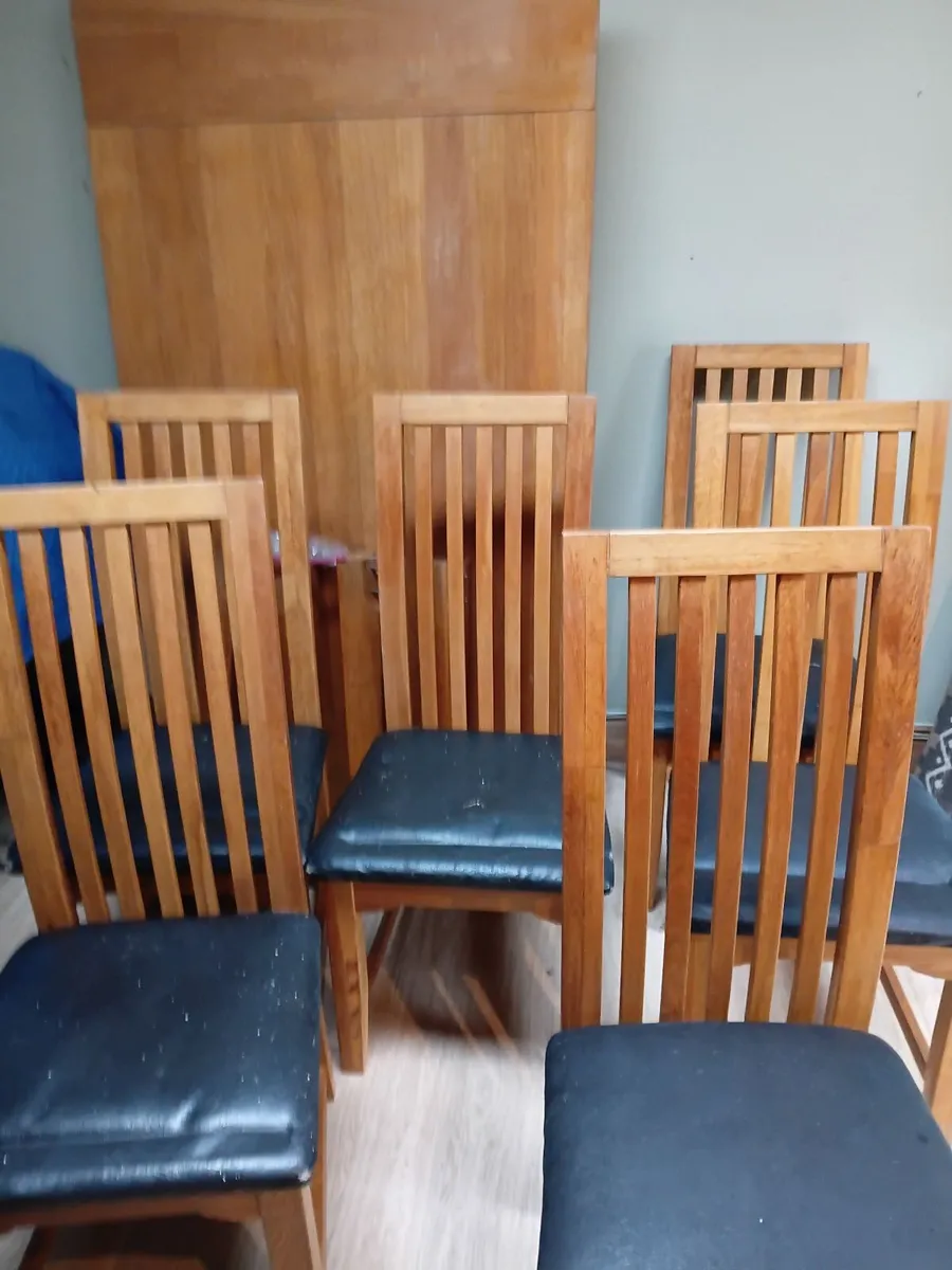 Dining table and chaires - Image 4