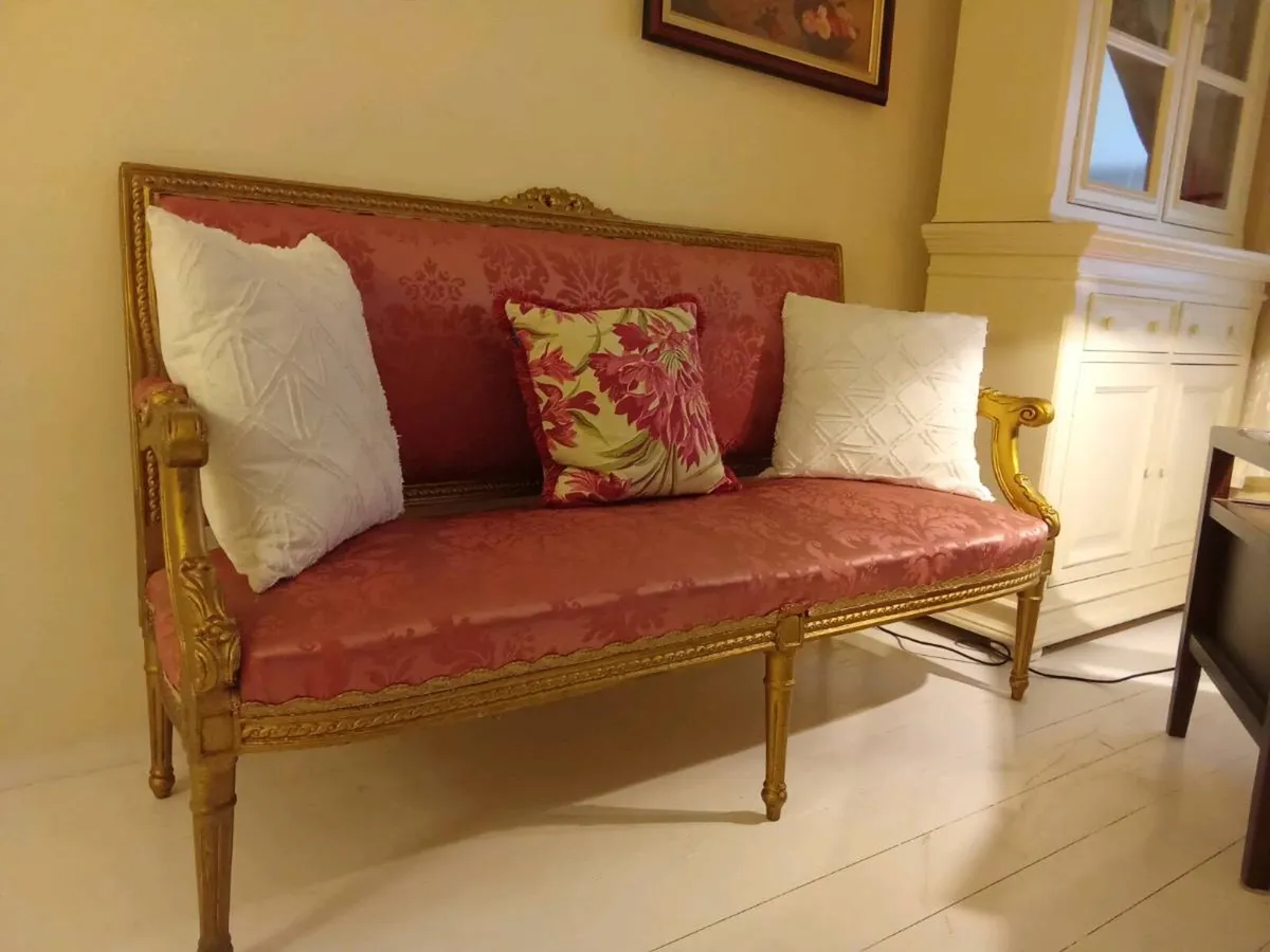 Sofa - Image 3