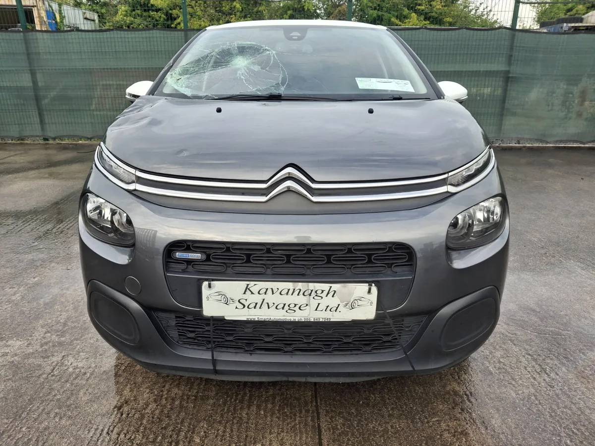 2017 Citroen C3  1.2 Petrol Light Damage - Image 4
