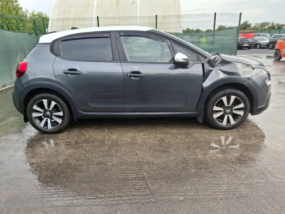 2017 Citroen C3  1.2 Petrol Light Damage - Image 3
