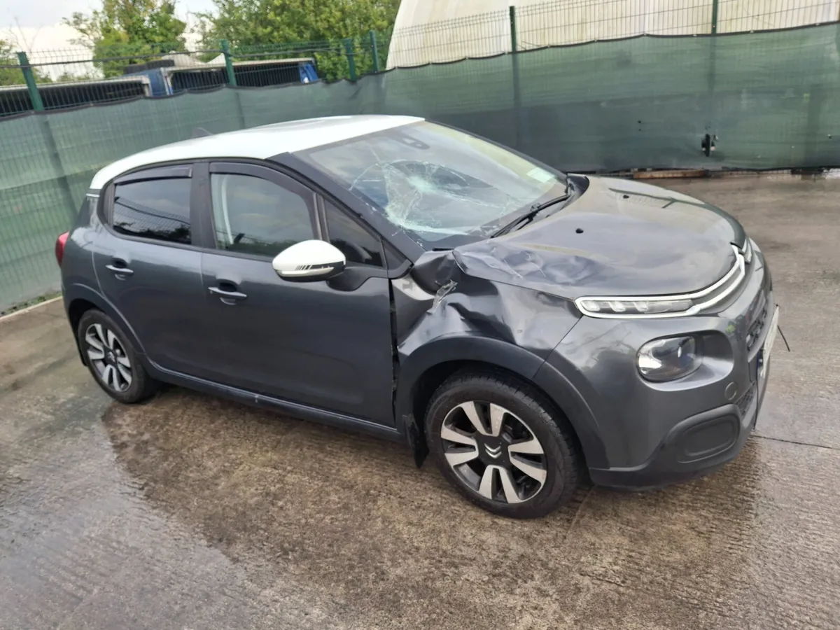 2017 Citroen C3  1.2 Petrol Light Damage - Image 2
