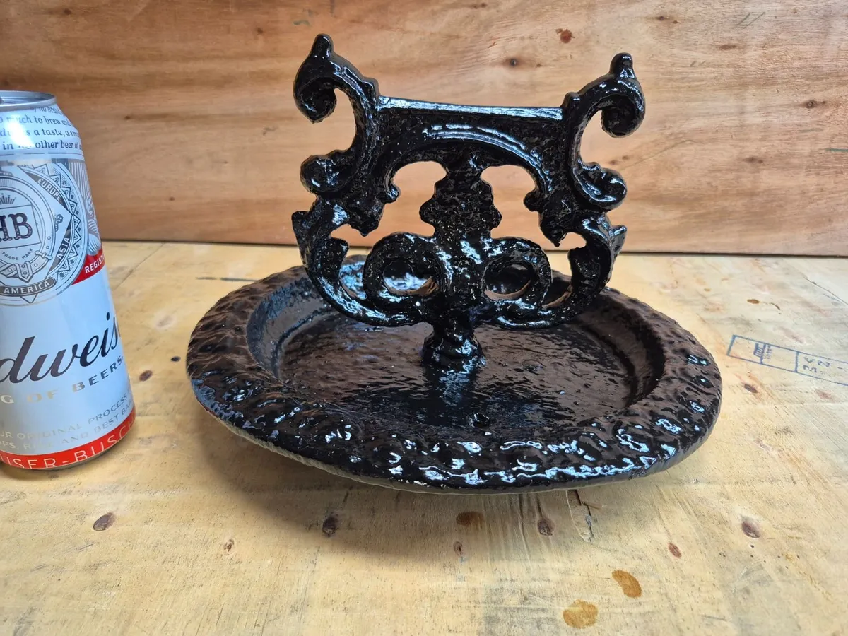 Cast iron boot scraper