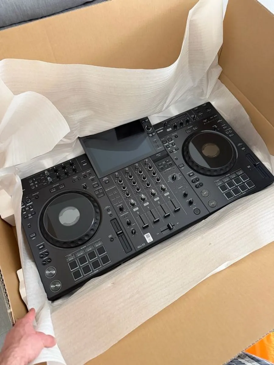 Xdj Az - Image 2