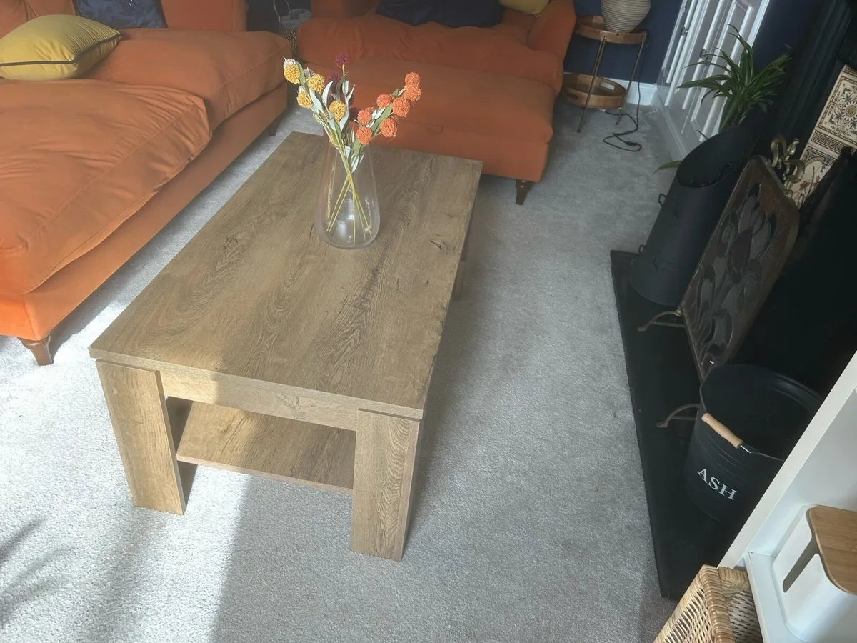 Coffee table - Image 1