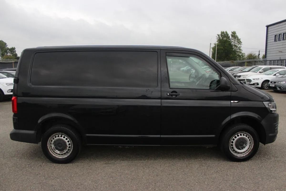 Volkswagen Transporter TRANSPORTER T6 PVS 2800 KG - Image 2