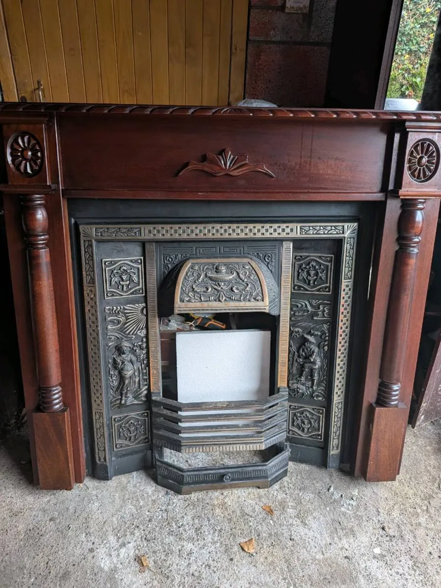 Fireplace for sale - Image 1