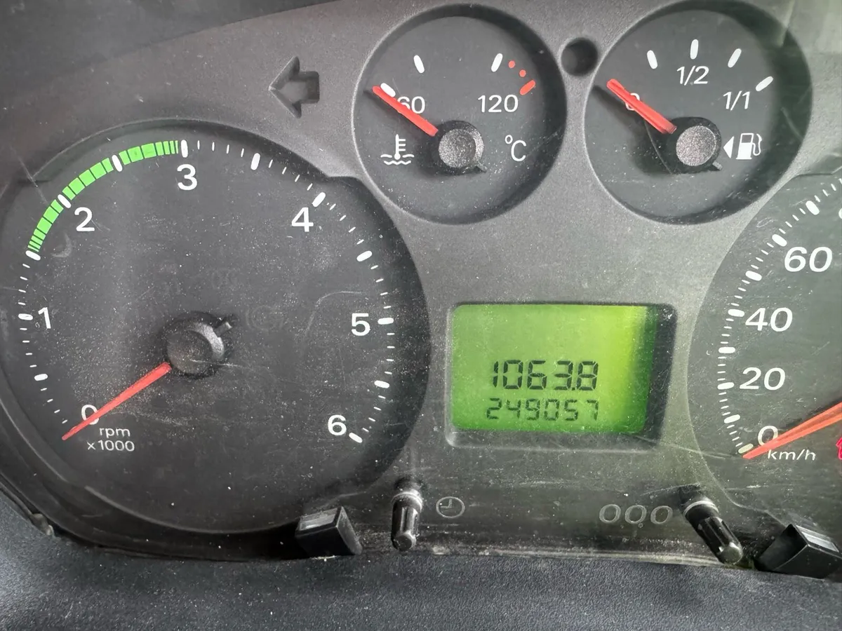 Ford Transit - Image 3