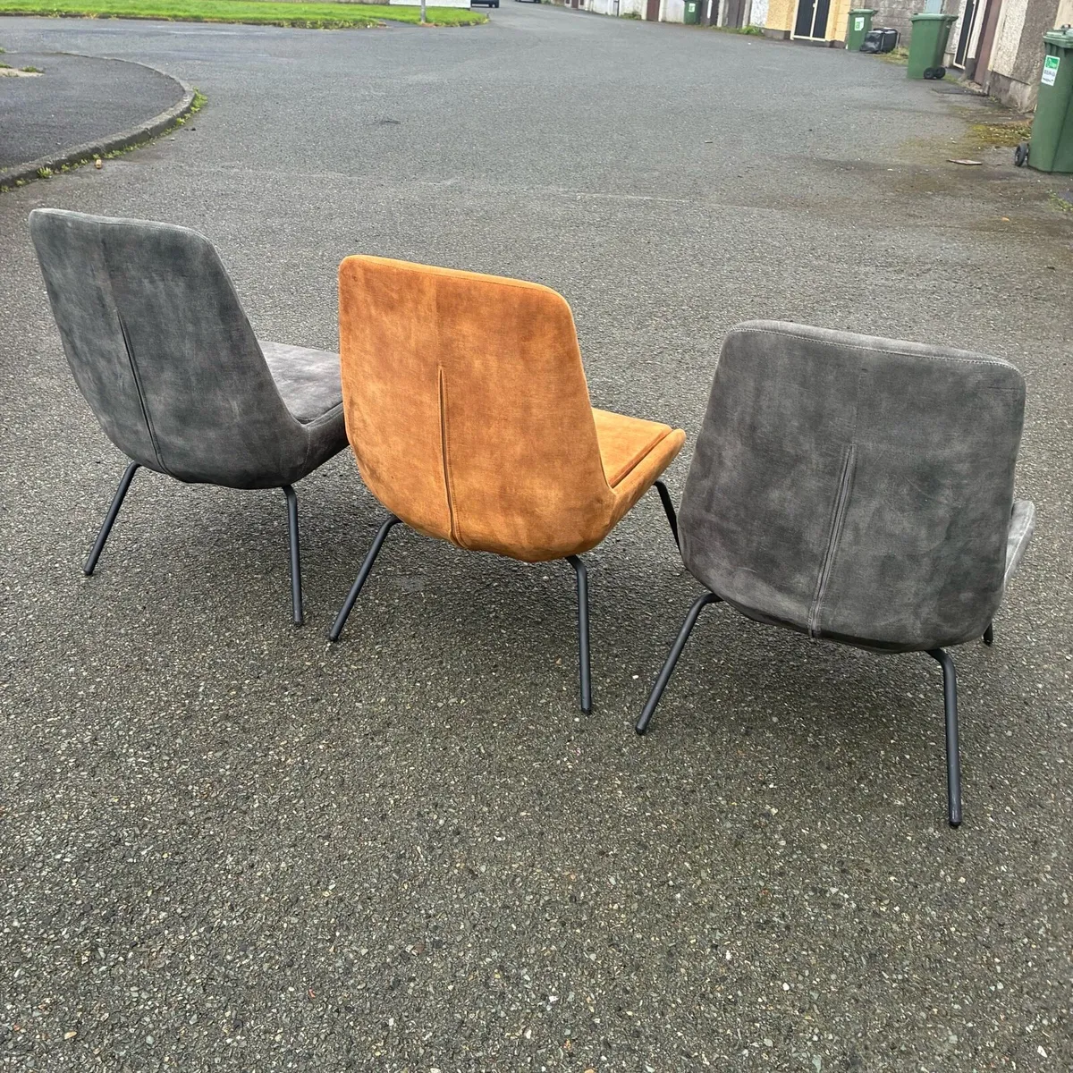 3 Fab! Accent Velvet chairs €70 each - Image 4