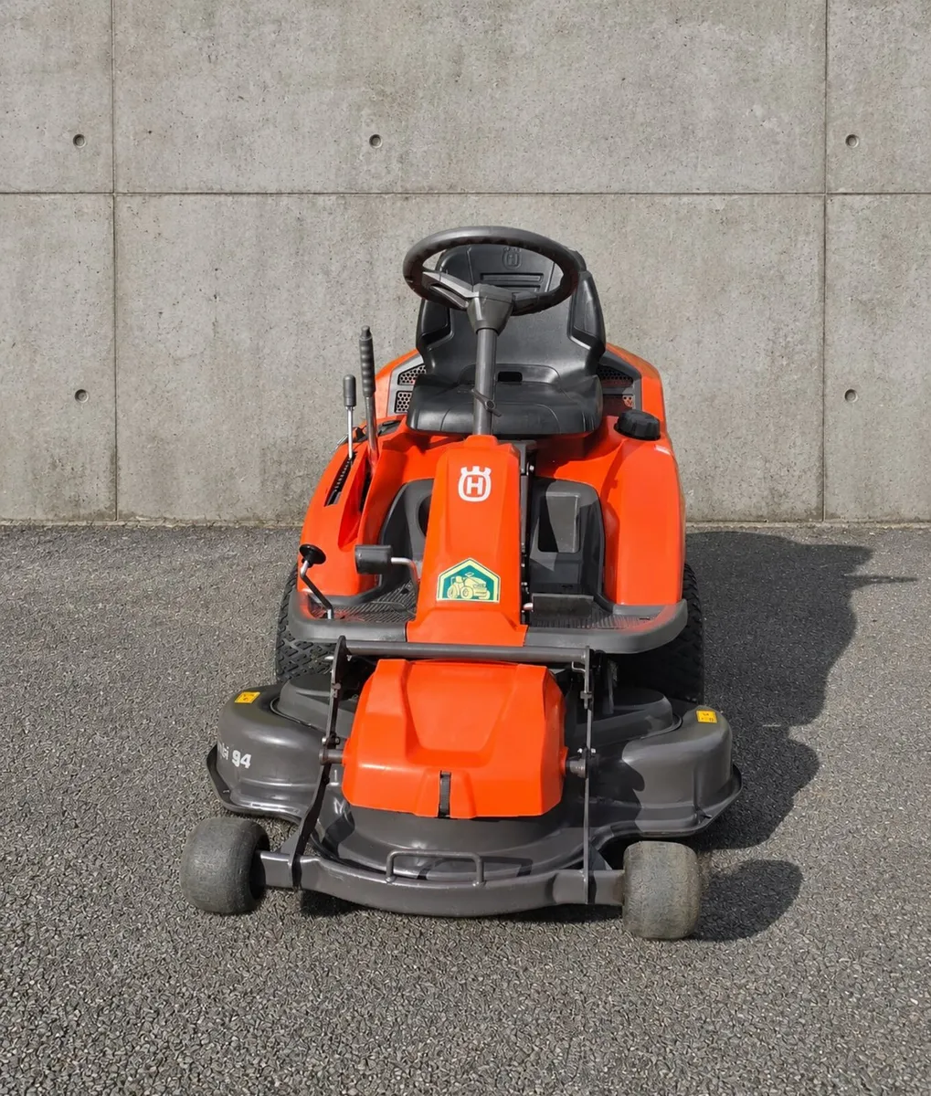Husqvarna R214TC - Image 1