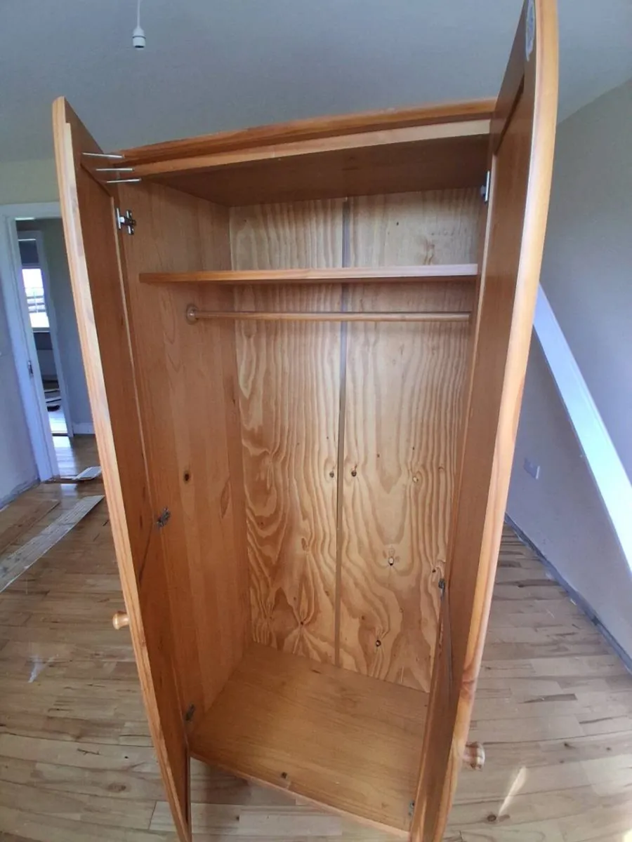 4 pine wardrobes - Image 4
