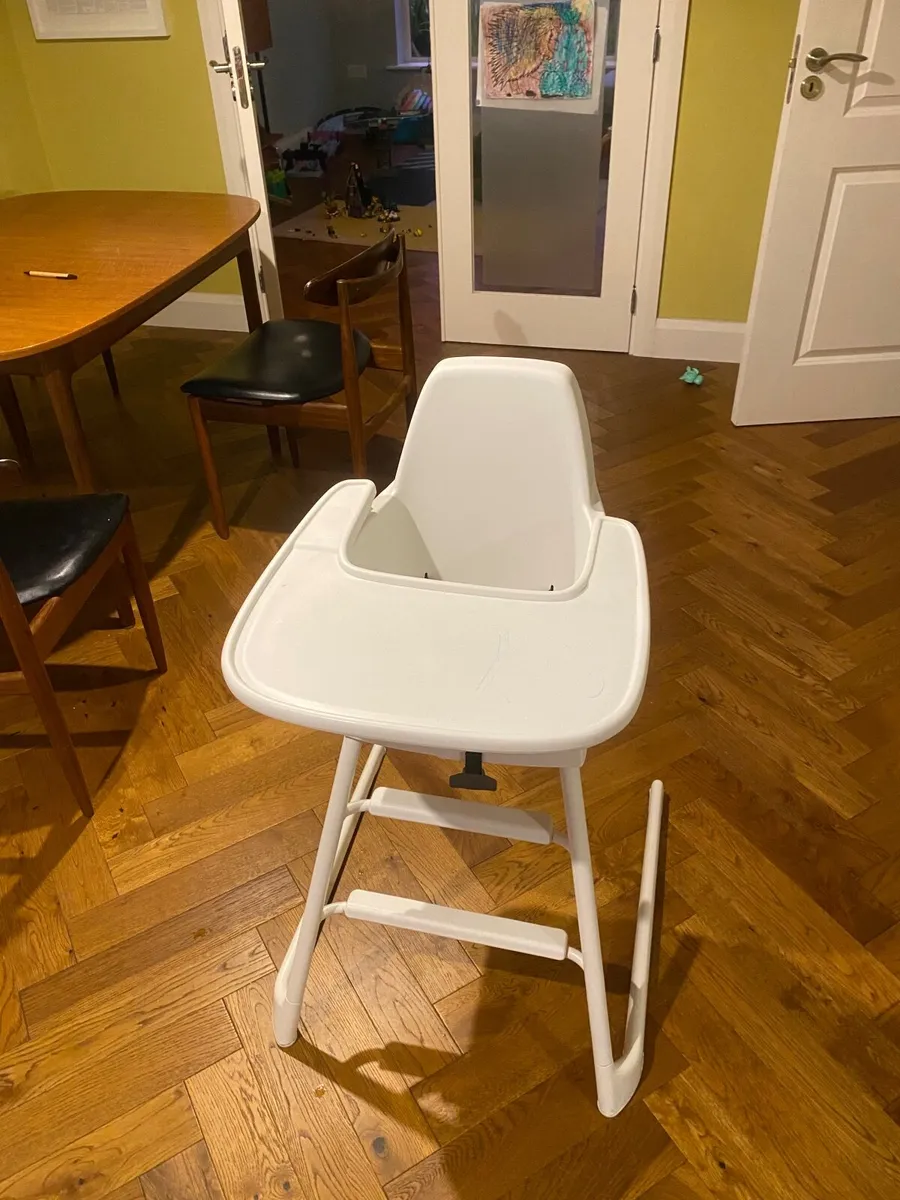 High Chair - Image 4