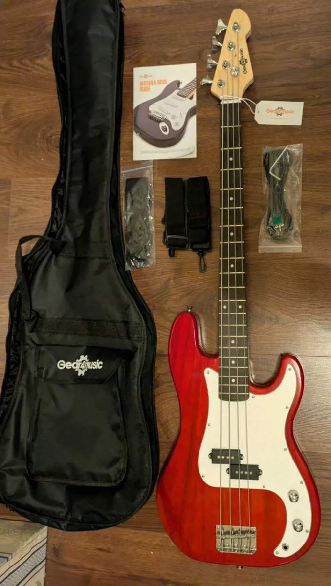 LA bass Gear4music - Image 1