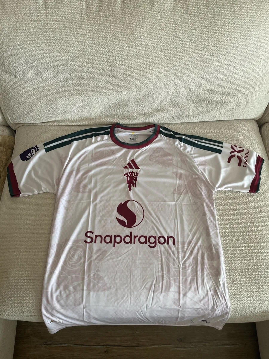 Manchester United 2026/27 Jerseys - Image 2